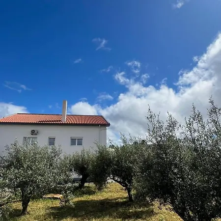 Refugio Country house